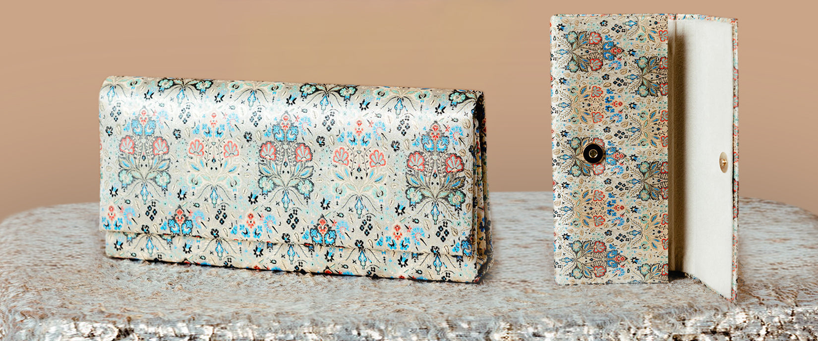 slider image slider_item_3fy6kA